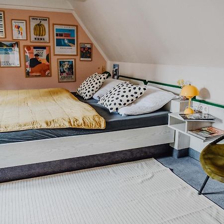 Sleepart Room For 3 Celle Exterior foto